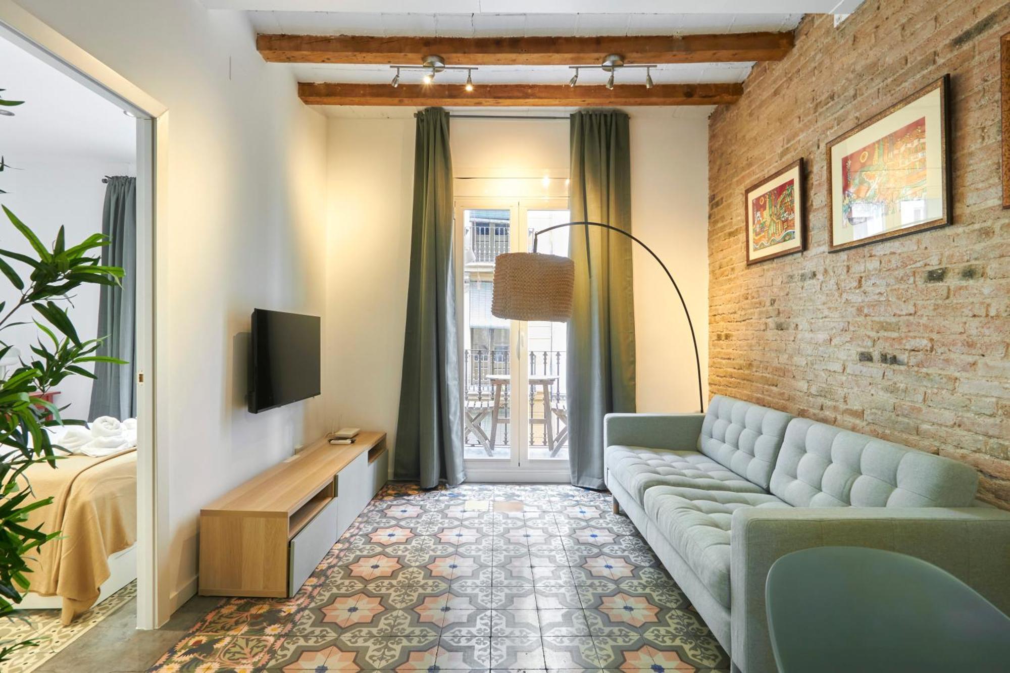 64 Apartment In A Typical Barcelona'S Old Building Bagian luar foto